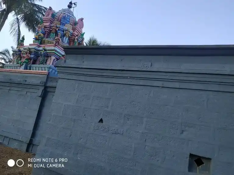 Arulmigu Varadharajaperumal Temple, M.Kannanoor - 621713 Arulmigu Varadharajaperumal Temple, M.Kannanoor - 621713, Thiruchirappalli - Ancient Temple Architecture and History Image 4