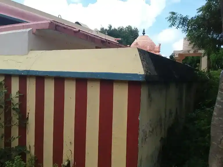 Arulmigu Varadharajaperumal Temple, Maraiyur - 609806 அருள்மிகு வரதராஜபெருமாள் திருக்கோயில், Mayiladuthurai - 609806, Mayiladuthurai - Ancient Temple Architecture and History Image 2