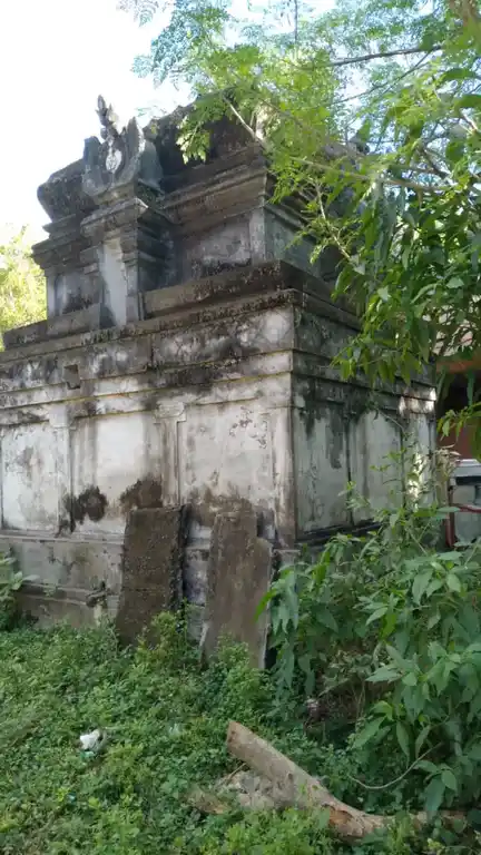 Arulmigu Varadharajaperumal Temple, Mulapakkam - 609314 அருள்மிகு வரதராஜப்பெருமாள் திருக்கோயில், Mayiladuthurai - 609314, Mayiladuthurai - Ancient Temple Architecture and History Image 3