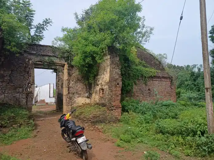 Arulmigu Varadharajaperumal Temple, Muthuservamadam - 612903 Temple