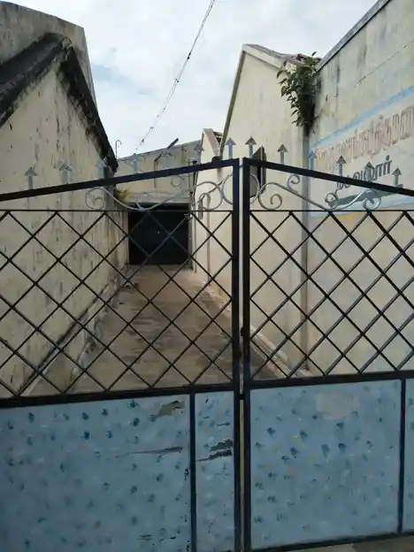 Arulmigu Varadharajaperumal Temple, Naduvalur - 636105 அருள்மிகு வரதராஜ பெருமாள் திருக்கோயில், Naduvalur - 636105, Salem - Ancient Temple Architecture and History Image 2