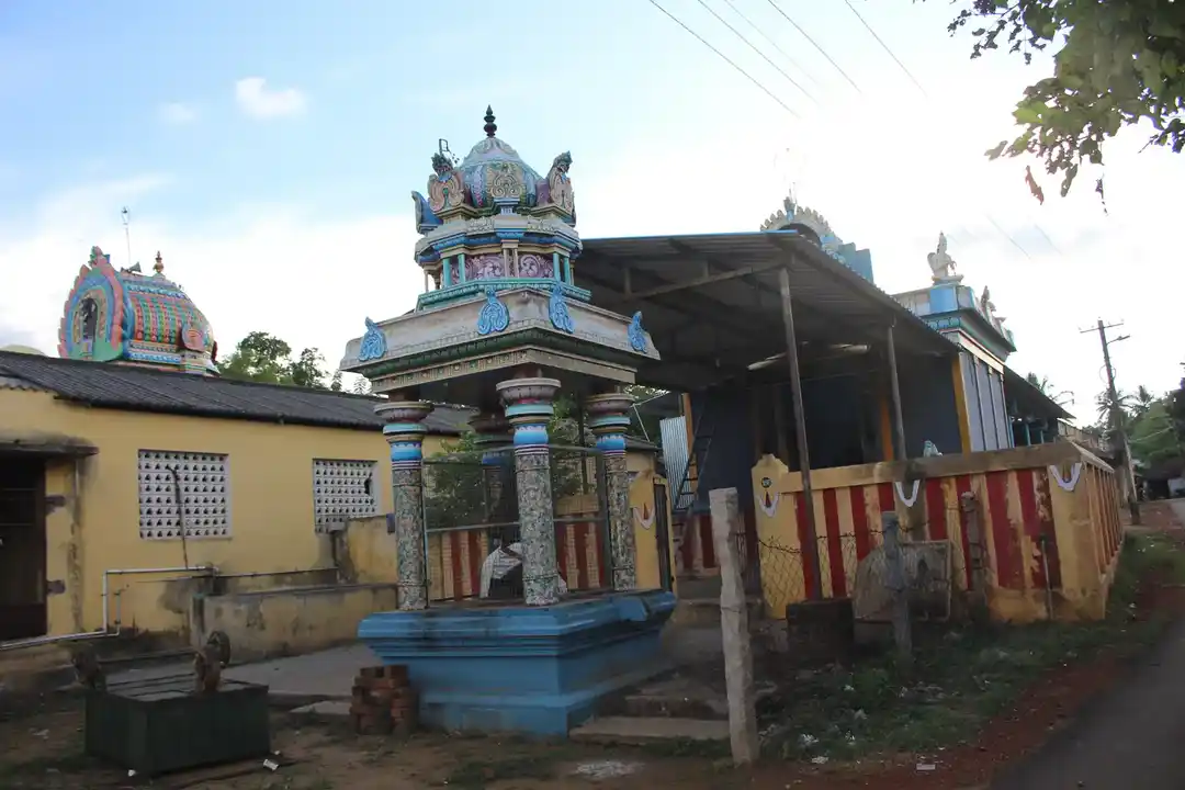 Arulmigu Varadharajaperumal Temple, Nallur - 612605