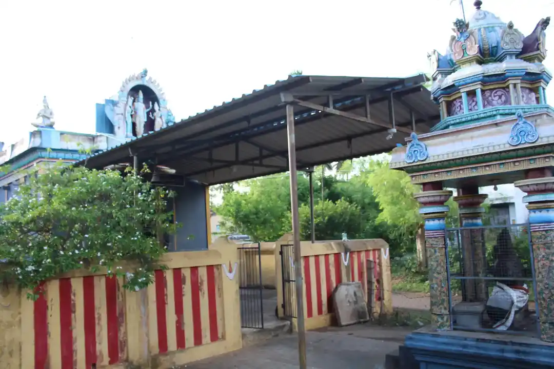 Arulmigu Varadharajaperumal Temple, Nallur - 612605 அருள்மிகு வரதராஜ பெருமாள் திருக்கோயில், Nallur - 612605, Thanjavur - Ancient Temple Architecture and History Image 2