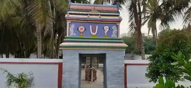 Arulmigu Varadharajaperumal Temple, Nerur - 639004 அருள்மிகு வரதராஜப்பெருமாள் திருக்கோயில், Nerur - 639004, Karur - Ancient Temple Architecture and History Image 4