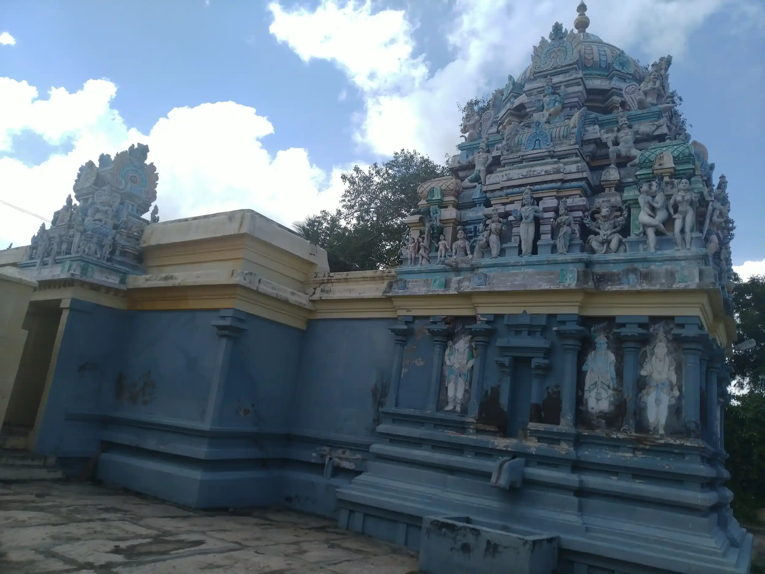 Arulmigu Varadharajaperumal Temple, Povanur - 612803 அருள்மிகு வரதராஜபெருமாள் திருக்கோயில், Povanur - 612803, Thiruvarur - Ancient Temple Architecture and History Image 3