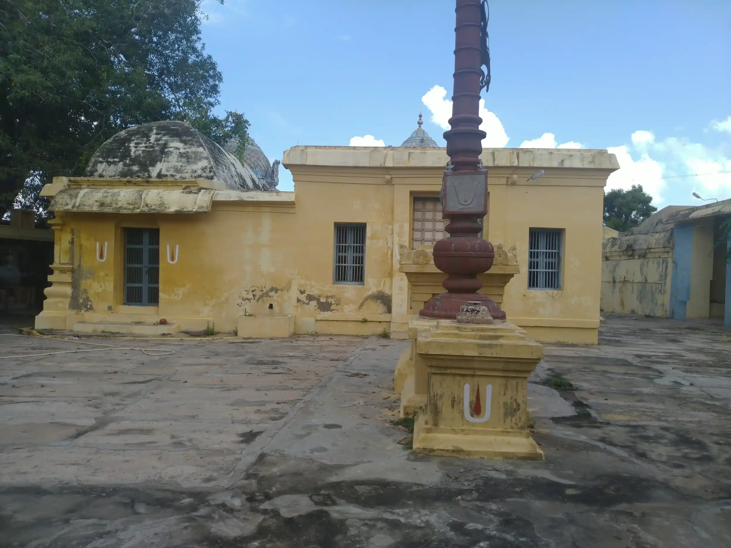 Arulmigu Varadharajaperumal Temple, Povanur - 612803 அருள்மிகு வரதராஜபெருமாள் திருக்கோயில், Povanur - 612803, Thiruvarur - Ancient Temple Architecture and History Image 5