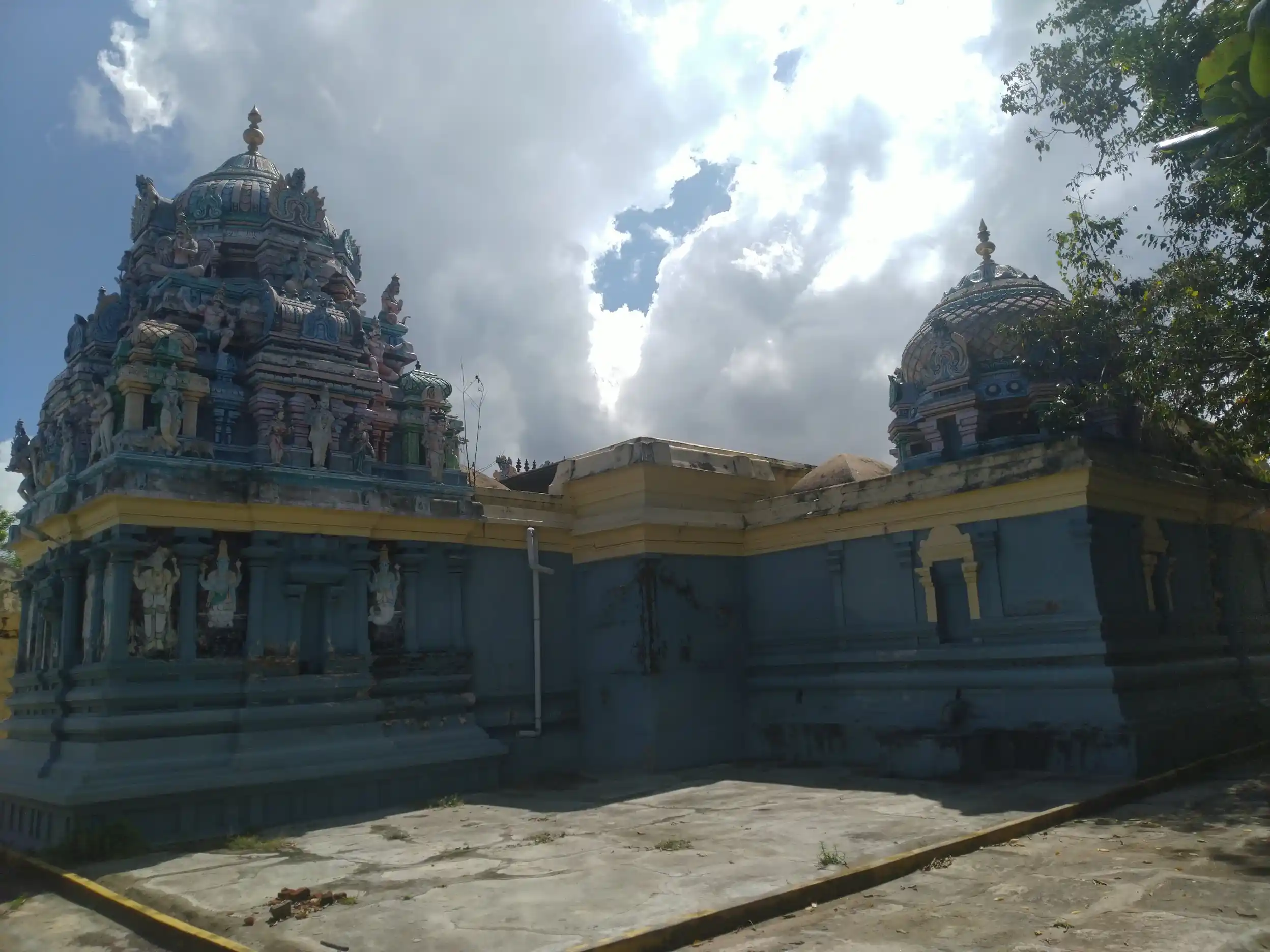 Arulmigu Varadharajaperumal Temple, Povanur - 612803 அருள்மிகு வரதராஜபெருமாள் திருக்கோயில், Povanur - 612803, Thiruvarur - Ancient Temple Architecture and History Image 7