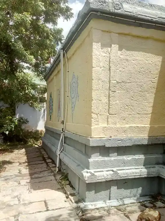 Arulmigu Varadharajaperumal Temple, Railway Gate, Ariyalur - 621704 Arulmigu Varadharajaperumal Temple, இரயில்வே கேட், அரியலூர் - 621704, Ariyalur - Ancient Temple Architecture and History Image 4