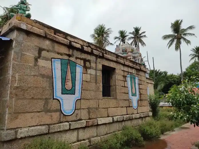 Arulmigu Varadharajaperumal Temple, Rajendhiram - 639107