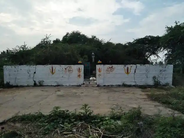 Arulmigu Varadharajaperumal Temple, Rayarpalayam, Ganagavalli - 636105 அருள்மிகு வரதராஜ பெருமாள் திருக்கோயில், Rayarpalayam, Ganagavalli - 636105, Salem - Ancient Temple Architecture and History Image 4