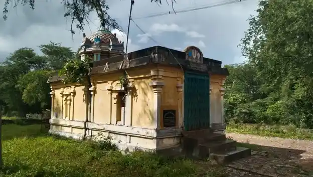 Arulmigu Varadharajaperumal Temple, Sannasinallur - 621730 அருள்மிகு வரதராஜர் திருக்கோயில், Sannasinallur - 621730, Ariyalur - Ancient Temple Architecture and History Image 2