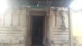 Arulmigu Varadharajaperumal Temple, Sengatupatti - 621011 Arulmigu Varadharajaperumal Temple, Sengatupatti - 621011, Thiruchirappalli - Ancient Temple Architecture and History Image 6