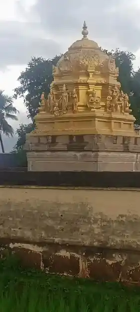 Arulmigu Varadharajaperumal Temple, Sirunavalur - 621001 Arulmigu Varadharajaperumal Temple, Sirunavalur - 621001, Thiruchirappalli - Ancient Temple Architecture and History Image 4