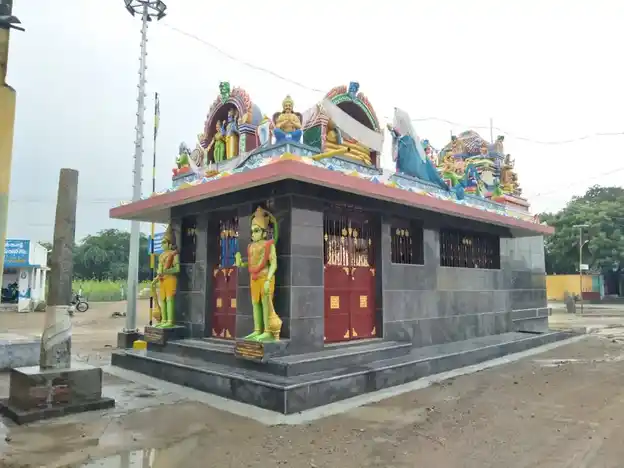 Arulmigu Varadharajaperumal Temple, Thenkumarai - 636121 அருள்மிகு வரதராஜ பெருமாள் திருக்கோயில், Thenkumarai - 636121, Salem - Ancient Temple Architecture and History Image 3