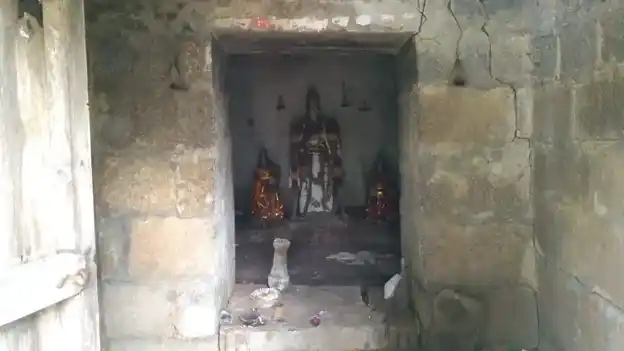 Arulmigu Varadharajaperumal Temple, Thuthur - 621701 அருள்மிகு வரதராஜப்பெருமாள் திருக்கோயில், Thuthur - 621701, Ariyalur - Ancient Temple Architecture and History Image 4