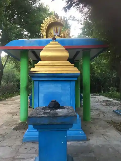 Arulmigu Varadharajaperumal Temple, Uluthoor - 608302 Temple