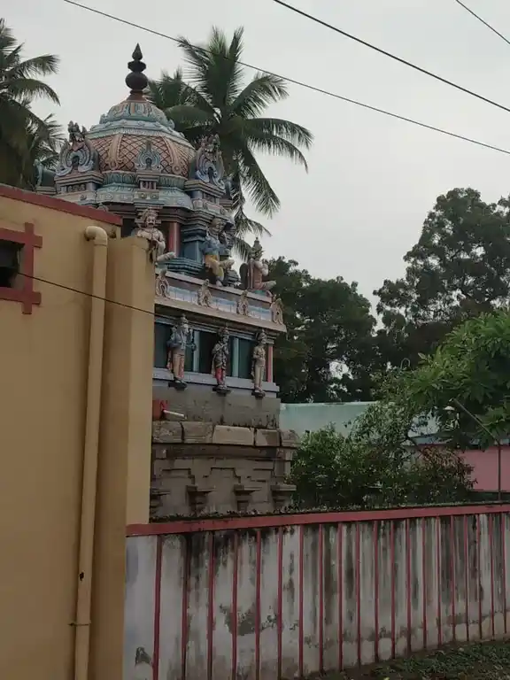 Arulmigu Varadharjaperumal Temple, Vellore - 621104 Arulmigu Varadharjaperumal Temple, Vellore - 621104, Thiruchirappalli - Ancient Temple Architecture and History Image 2