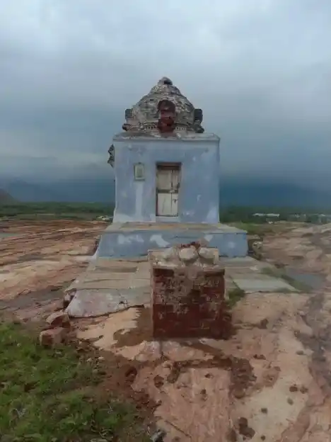 Arulmigu Varakuna Pandiswarar Temple, Earvadi - 627103