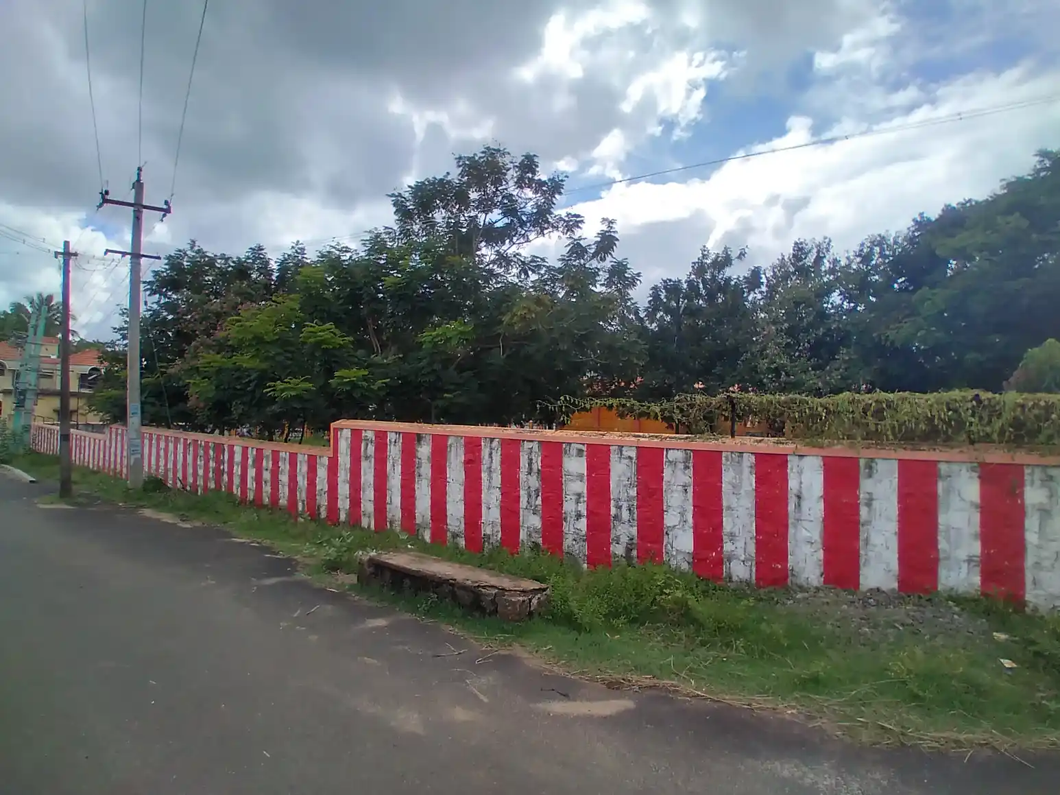 Arulmigu Varamtharum Perumal Temple, -, Illangi - 627805