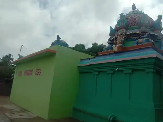 Arulmigu Varamtharum Pillaiyar Temple, Adirampattinam - 614701 அருள்மிகு வரம்தரும்பிள்ளையார் திருக்கோயில், Adirampattinam - 614701, Thanjavur - Ancient Temple Architecture and History Image 2