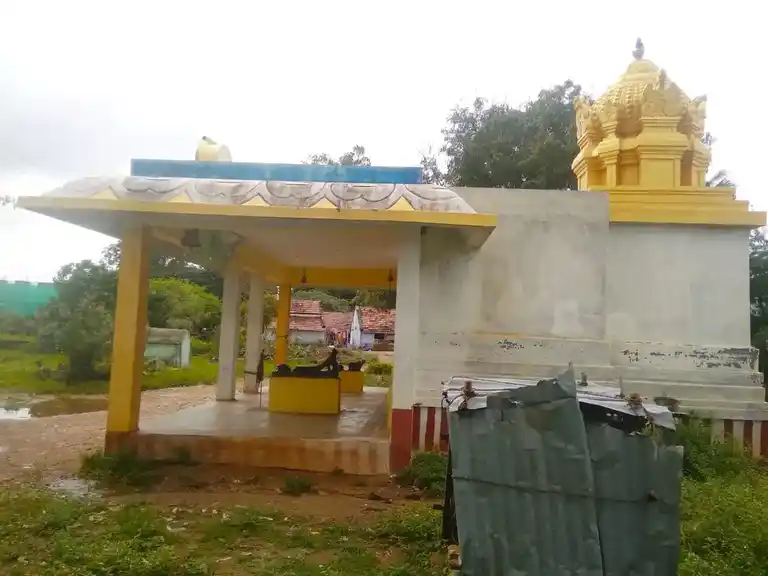 Arulmigu Varamthrum Vadivelmurgan Temple, Marchireddiyapatti - 621105 Arulmigu Varamthrum vadivelmurgan Temple, Marchireddiyapatti - 621105, Thiruchirappalli - Ancient Temple Architecture and History Image 3