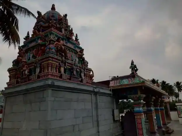 Arulmigu Vararatharajaperumal Temple, Kenjanoor, Sathyamangalam - 638401 Arulmigu Vararatharajaperumal Temple, Kenjanoor, Sathyamangalam - 638401, Erode - Ancient Temple Architecture and History Image 3