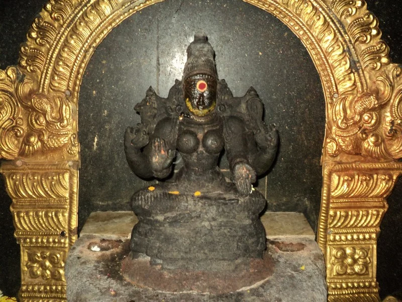 Arulmigu Varasidhi Vinayagar Temple, Amburpettai, Vaniyambadi - 635751 அருள்மிகு வரசித்தி விநாயகர் திருக்கோயில், ஆம்பூர்பேட்டை, வாணியம்பாடி - 635751, Thirupathur - Ancient Temple Architecture and History Image 7