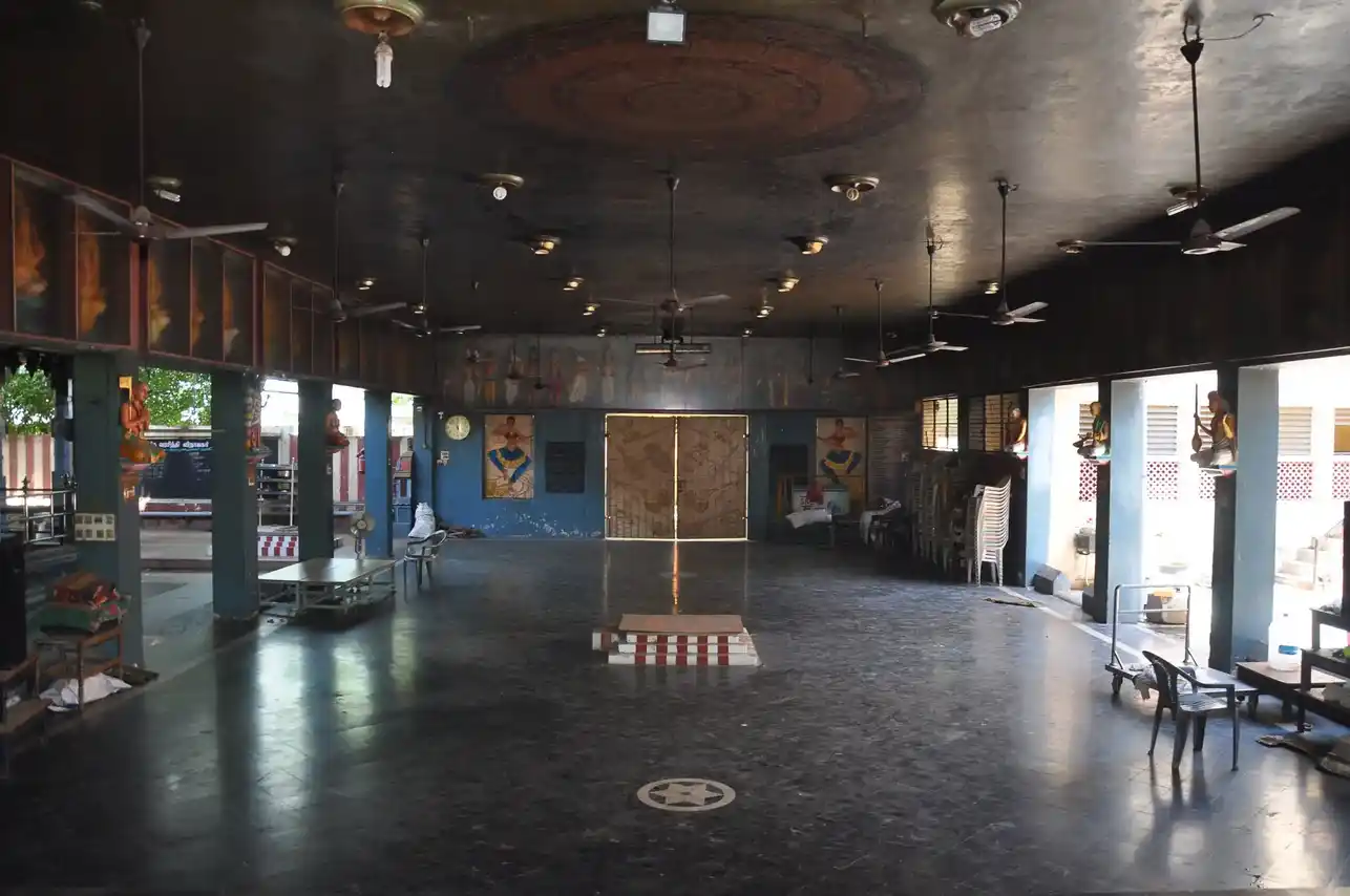 Arulmigu Varasidhi Vinayagar Temple, Besant Nagar, Chennai - 600090 அருள்மிகு வரசித்தி விநாயகர் திருக்கோயில், பெசன்ட் நகர், சென்னை - 600090, Chennai - Ancient Temple Architecture and History Image 4