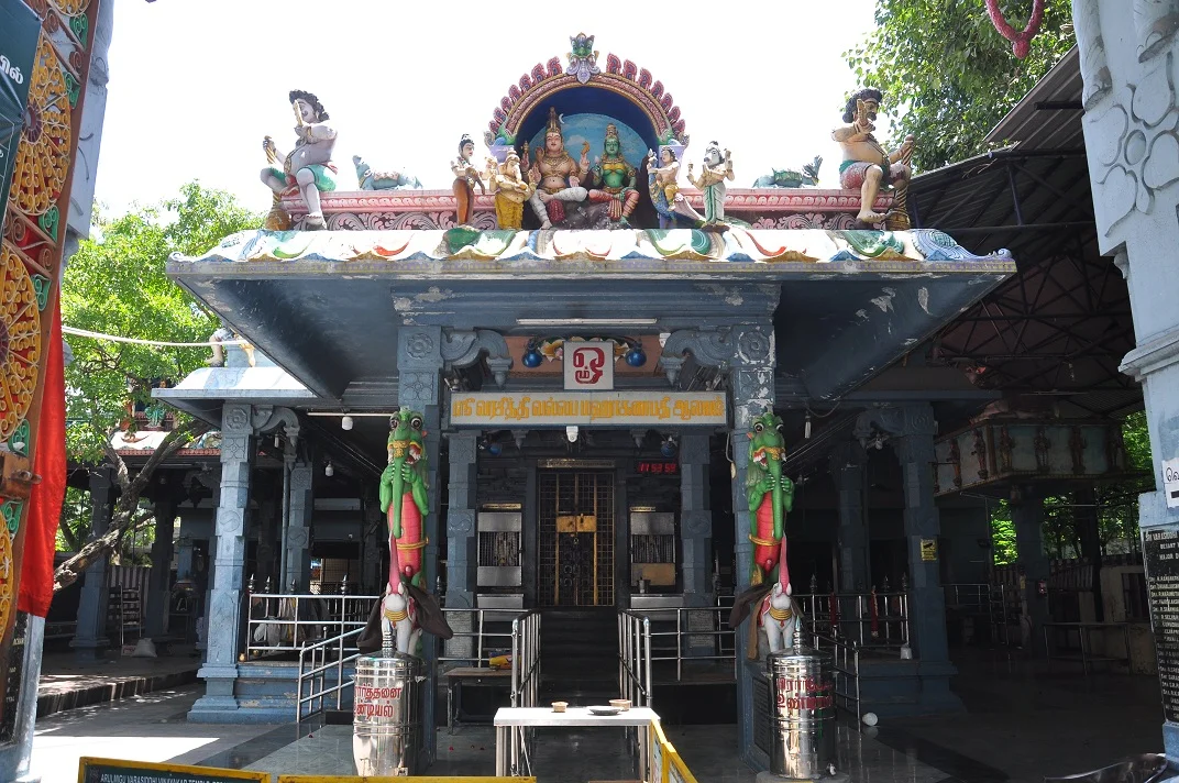 அருள்மிகு வரசித்தி விநாயகர் திருக்கோயில், பெசன்ட் நகர், சென்னை - 600090 - Main View