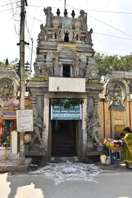 Arulmigu Varasidhi Vinayagar Temple, Velapadi, Vellore - 632001 Temple