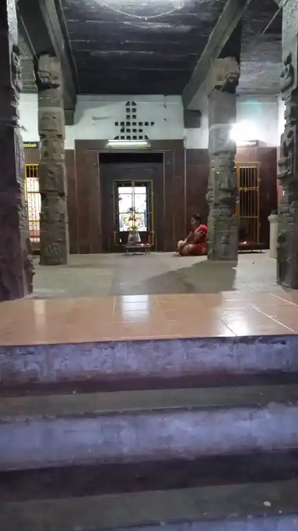 Arulmigu Varasithhi Vinayagar Temple, Arcot - 632503 அருள்மிகு வரசித்தி விநாயகர் திருக்கோயில், ஆற்காடு - 632503, Ranipet - Ancient Temple Architecture and History Image 2