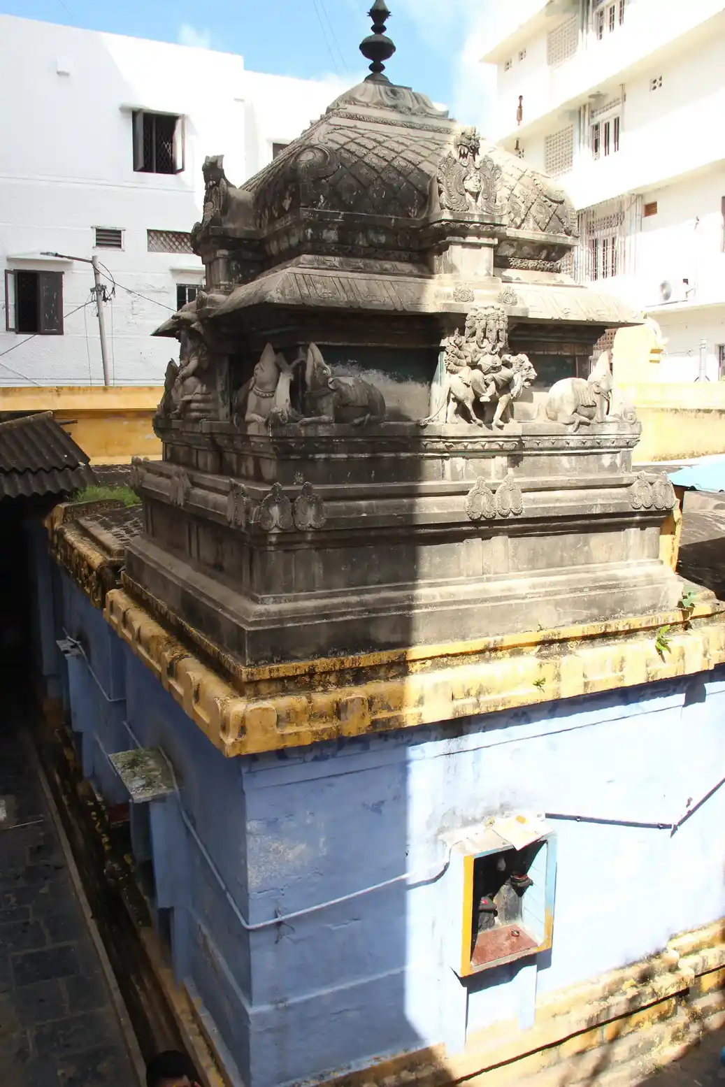 Arulmigu Varasithi Vinayagar Temple, Periyamet, Chennai - 600003 அருள்மிகு வரசித்தி விநாயகர் திருக்கோயில், பெரியமேடு, சென்னை - 600003, Chennai - Ancient Temple Architecture and History Image 3