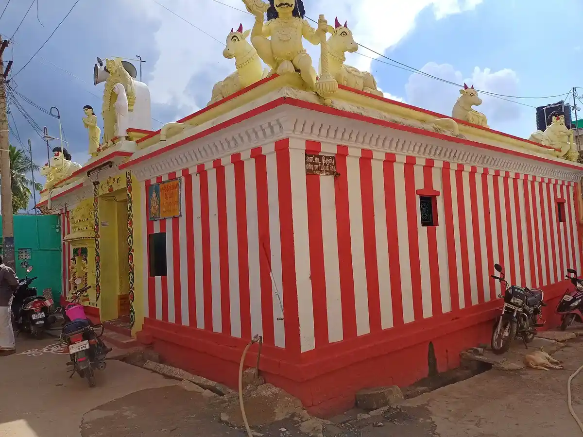 Arulmigu Varasithi Vinayagar Temple, Saidapet - 632001 அருள்மிகு வரசித்தி விநாயகர் திருக்கோயில், சைதாப்பேட்டை - 632001, Vellore - Ancient Temple Architecture and History Image 2