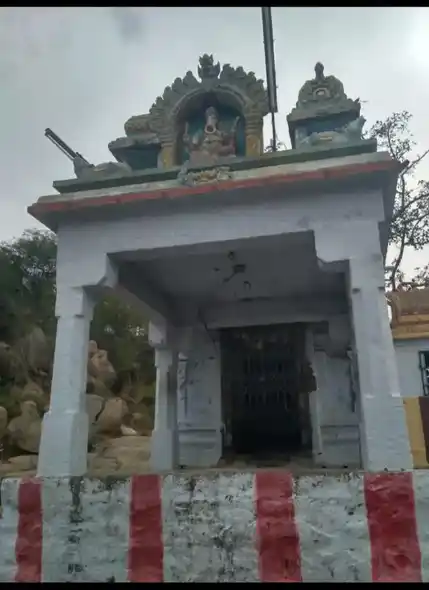 Arulmigu Varasithivinayagar Temple, Near Railway Gater.Kunnathur, R.Kunnathur - 606803 அருள்மிகு &nbsp; வரசித்திவிநாயகர் திருக்கோயில்&nbsp;, Near Railway Gater.Kunnathur, R.Kunnathur - 606803, Tiruvannamalai - Ancient Temple Architecture and History Image 4