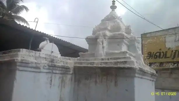 Arulmigu Varatharaja Perumal Swamy Temple, Periyanahalli - 635205 Arulmigu Varatharaja Perumal Swamy Temple, பெரியனஹல்லி - 635205, Dharmapuri - Ancient Temple Architecture and History Image 3