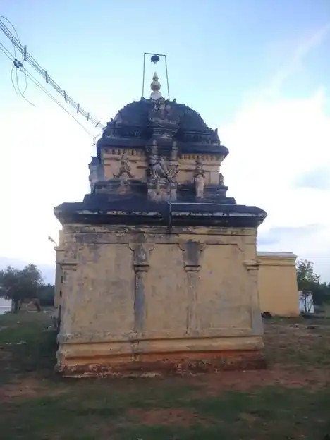 Arulmigu Varatharaja Perumal Temple, Anangur - 637304 அருள்மிகு வரதராஜ பெருமாள் திருக்கோயில், Anangur - 637304, Namakkal - Ancient Temple Architecture and History Image 2