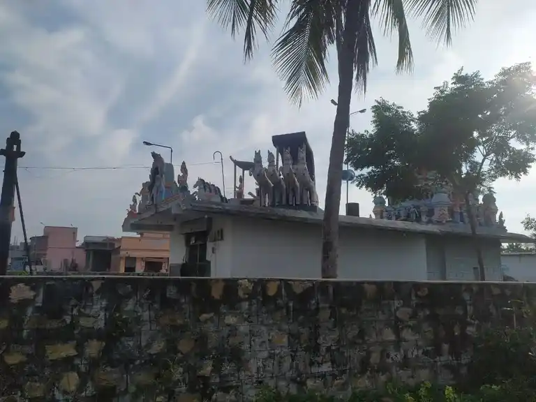 Arulmigu Varatharaja Perumal Temple, Ayikudi - 621115 அருள்மிகு வரதராஜப்பெருமாள் திருக்கோயில், Ayikudi - 621115, Perambalur - Ancient Temple Architecture and History Image 3