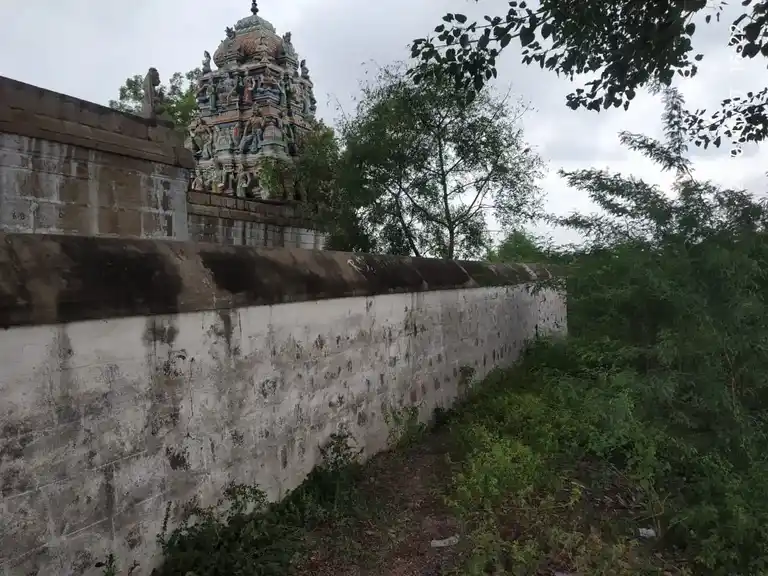 Arulmigu Varatharaja Perumal Temple, Elumur - 621116