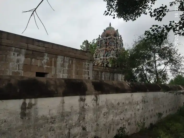 Arulmigu Varatharaja Perumal Temple, Elumur - 621116 Arulmigu Varatharaja perumal Temple, Elumur - 621116, Perambalur - Ancient Temple Architecture and History Image 2