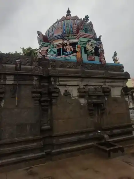Arulmigu Varatharaja Perumal Temple, Erakudieragudi, Eragudi - 621001 Arulmigu varatharaja perumal temple, Erakudieragudi, Eragudi - 621001, Thiruchirappalli - Ancient Temple Architecture and History Image 8