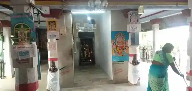 Arulmigu Varatharaja Perumal Temple, K.Vellakulam - 625707 அருள்மிகு வரதராஜபெருமாள் திருக்கோயில், K.Vellakulam - 625707, Madurai - Ancient Temple Architecture and History Image 3