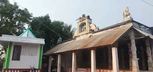 Arulmigu Varatharaja Perumal Temple, K.Vellakulam - 625707 அருள்மிகு வரதராஜபெருமாள் திருக்கோயில், K.Vellakulam - 625707, Madurai - Ancient Temple Architecture and History Image 7