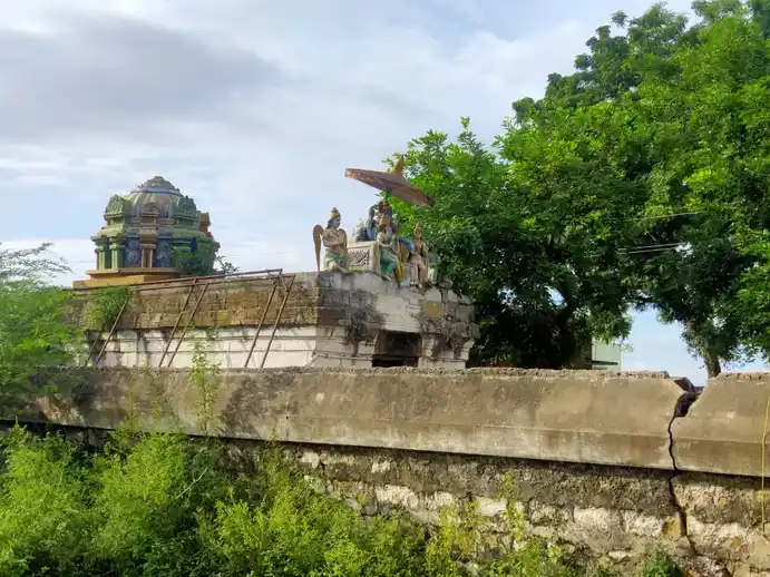 Arulmigu Varatharaja Perumal Temple, Karaippadi - 621713 அருள்மிகு வரதராஜப்பெருமாள் திருக்கோயில், Karaippadi - 621713, Perambalur - Ancient Temple Architecture and History Image 3