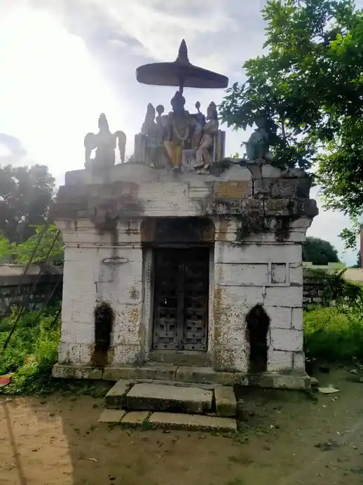 Arulmigu Varatharaja Perumal Temple, Karaippadi - 621713 அருள்மிகு வரதராஜப்பெருமாள் திருக்கோயில், Karaippadi - 621713, Perambalur - Ancient Temple Architecture and History Image 4