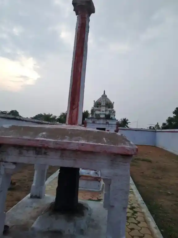 Arulmigu Varatharaja Perumal Temple, Koothampoondi - 624616 அருள்மிகு வரதராஜப்பெருமாள் திருக்கோயில், Koothampoondi - 624616, Dindigul - Ancient Temple Architecture and History Image 4