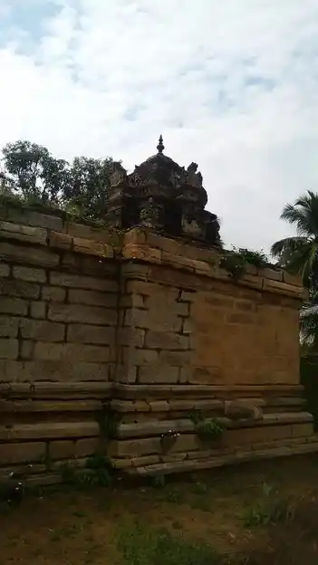 Arulmigu Varatharaja Perumal Temple, Manappalli - 637017 அருள்மிகு வரதராஜப்பெருமாள் திருக்கோயில்,  - 637017, Namakkal - Ancient Temple Architecture and History Image 4