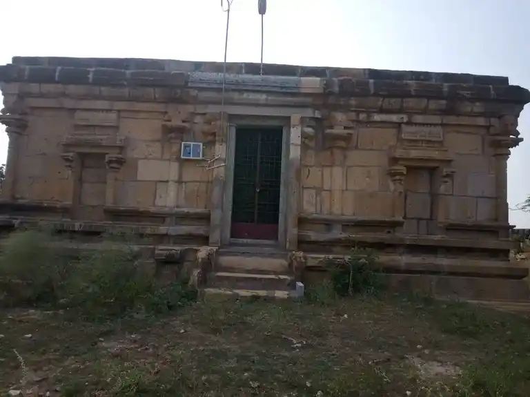 Arulmigu Varatharaja Perumal Temple, Maruvathur - 621708 Arulmigu Varatharaja Perumal Temple, Maruvathur - 621708, Perambalur - Ancient Temple Architecture and History Image 4