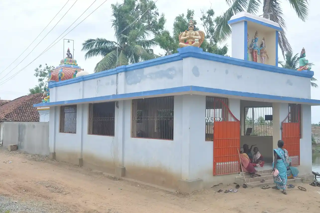 Arulmigu Varatharaja Perumal Temple, Melavazhakkarai - 610204 Temple