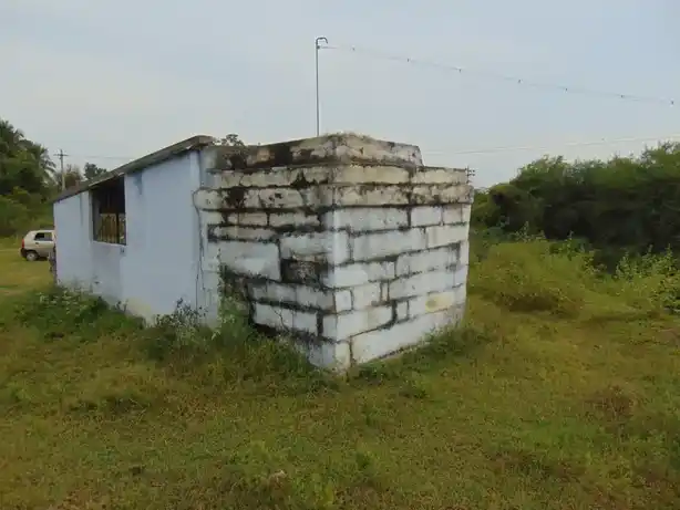 Arulmigu Varatharaja Perumal Temple, Nariyampalli, Karuvalur - 641670 அருள்மிகு வரதராஜபெருமாள் திருக்கோயில், Nariyampalli, ராமநாதபுரம், அவிநாசி - 641670, Tiruppur - Ancient Temple Architecture and History Image 3