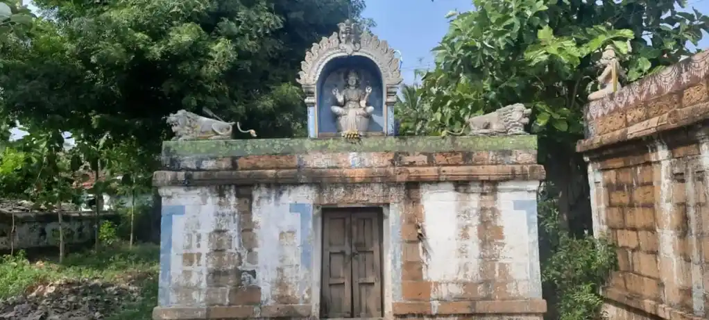 Arulmigu Varatharaja Perumal Temple, Ogalur - 621108